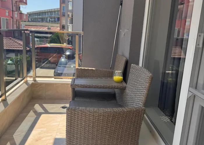 South 2 דירה פרימורסקו